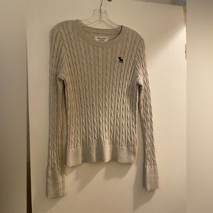 Abercrombie & Fitch Cable Knit Sweater